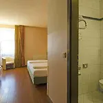 1, 2, Sleep Boardinghouse Zentrum 3*