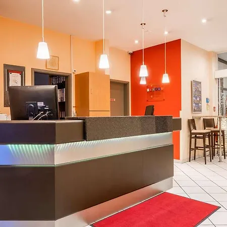 1, 2, Sleep Boardinghouse Zentrum Hotel 3*