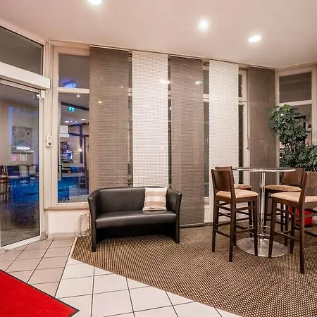 Hotell 1, 2, Sleep Boardinghouse Zentrum Unterschleißheim