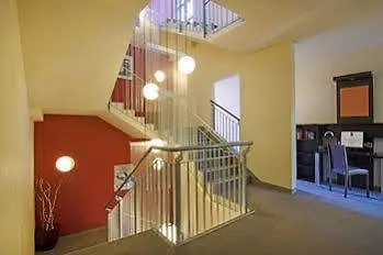 1, 2, Sleep Boardinghouse Zentrum Hotell Unterschleißheim