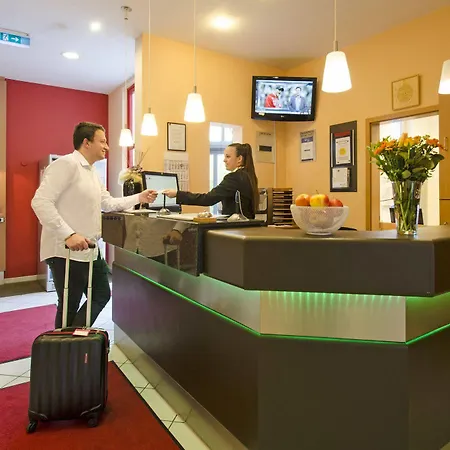 Hotell 1, 2, Sleep Boardinghouse Zentrum