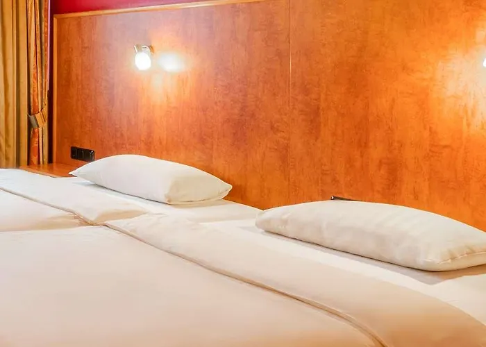 1, 2, Sleep Boardinghouse Zentrum ホテル