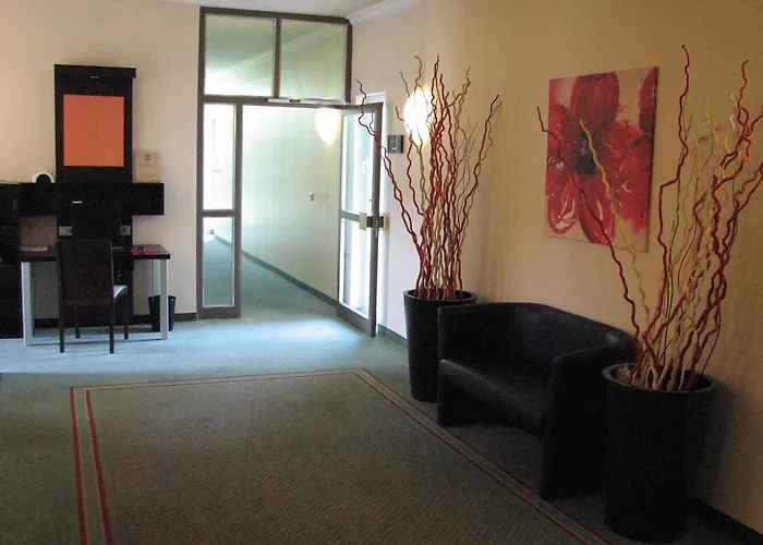 1, 2, Sleep Boardinghouse Zentrum 3* Unterschleißheim