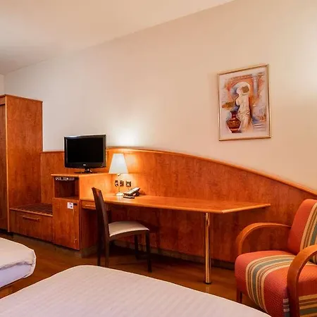 1, 2, Sleep Boardinghouse Zentrum Hotel