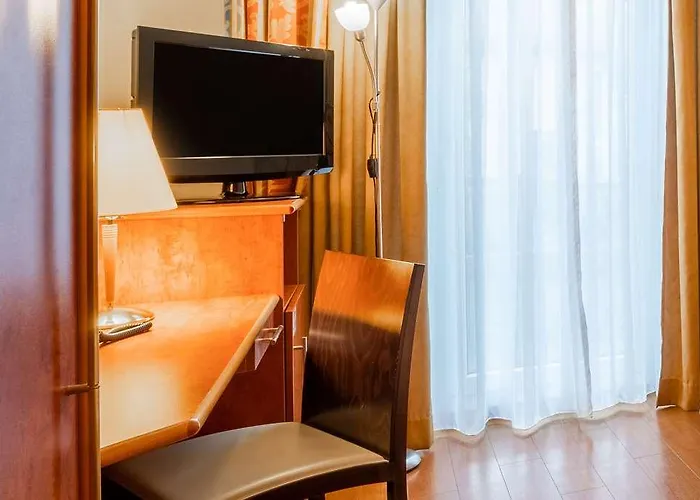 1, 2, Sleep Boardinghouse Zentrum Hotel Unterschleißheim