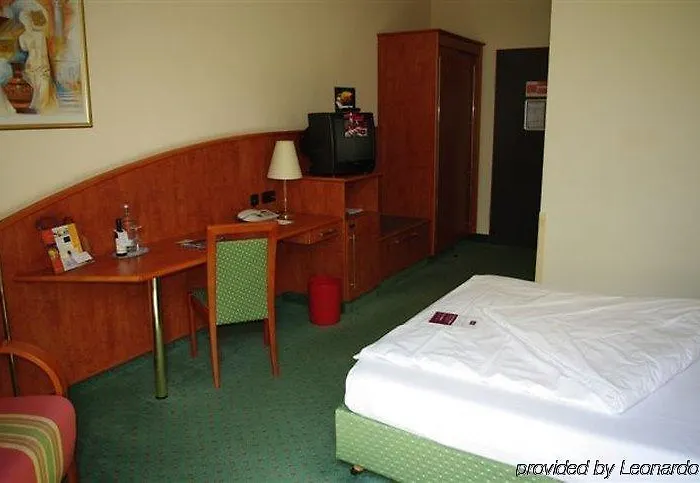 1, 2, Sleep Boardinghouse Zentrum Hotel