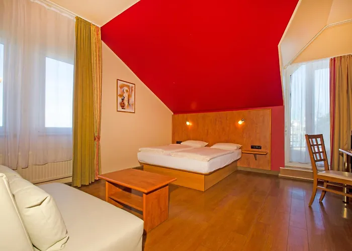 1, 2, Sleep Boardinghouse Zentrum